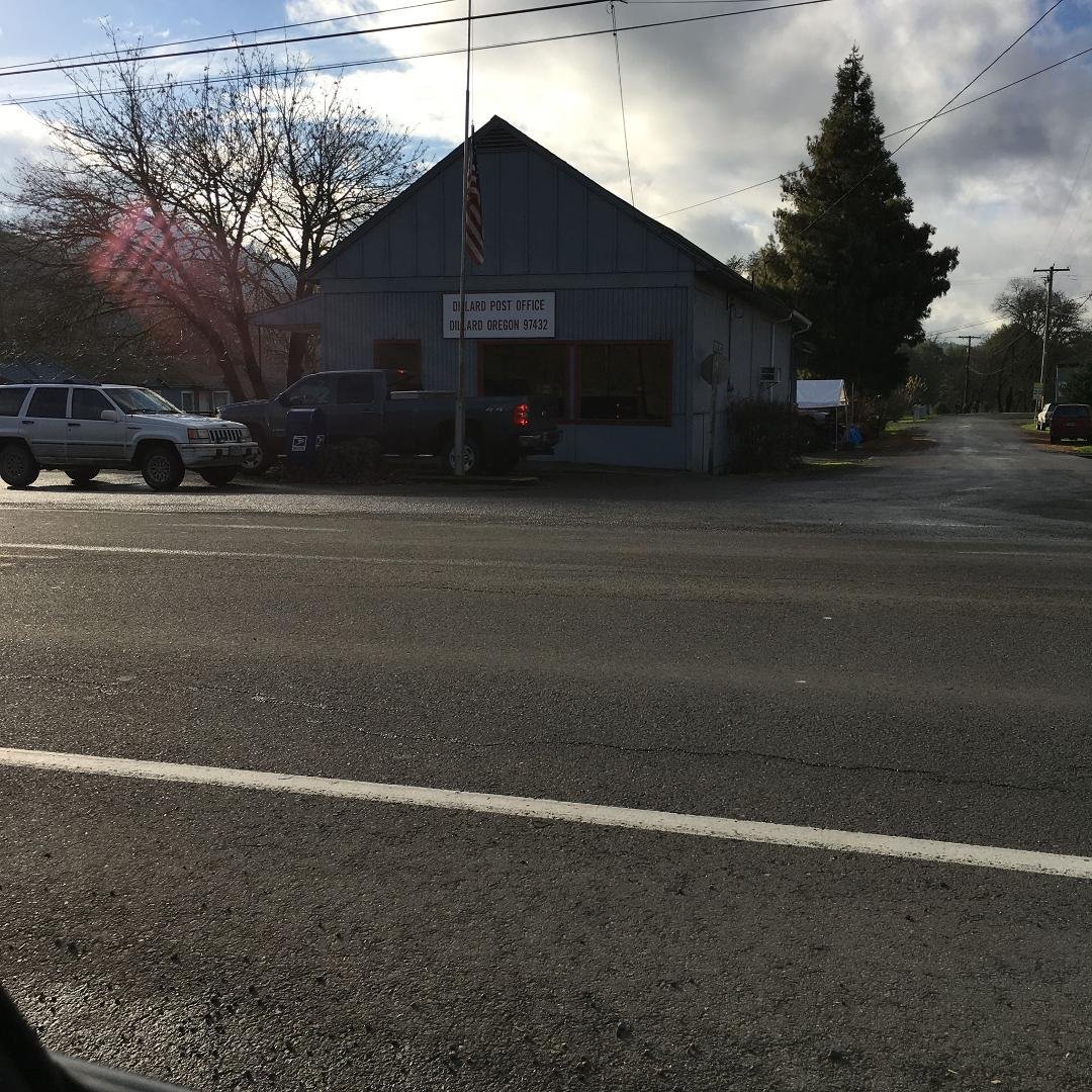 Look at our cute little post office! I ventured out by myself today and missed our street when going home! Drove until I found a safe place to turn around and found where I live! Lol