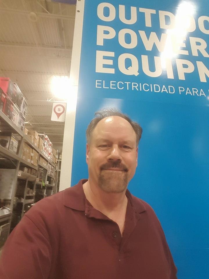 My last night at Lowes. Monday starts a new chapter. Best of luck to all the good employees I had the pleasure to work with. Thank you!