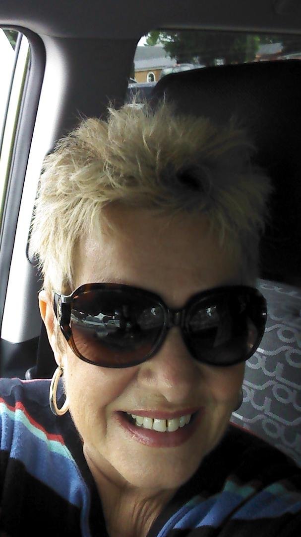kitty hicks' album, Mobile Uploads