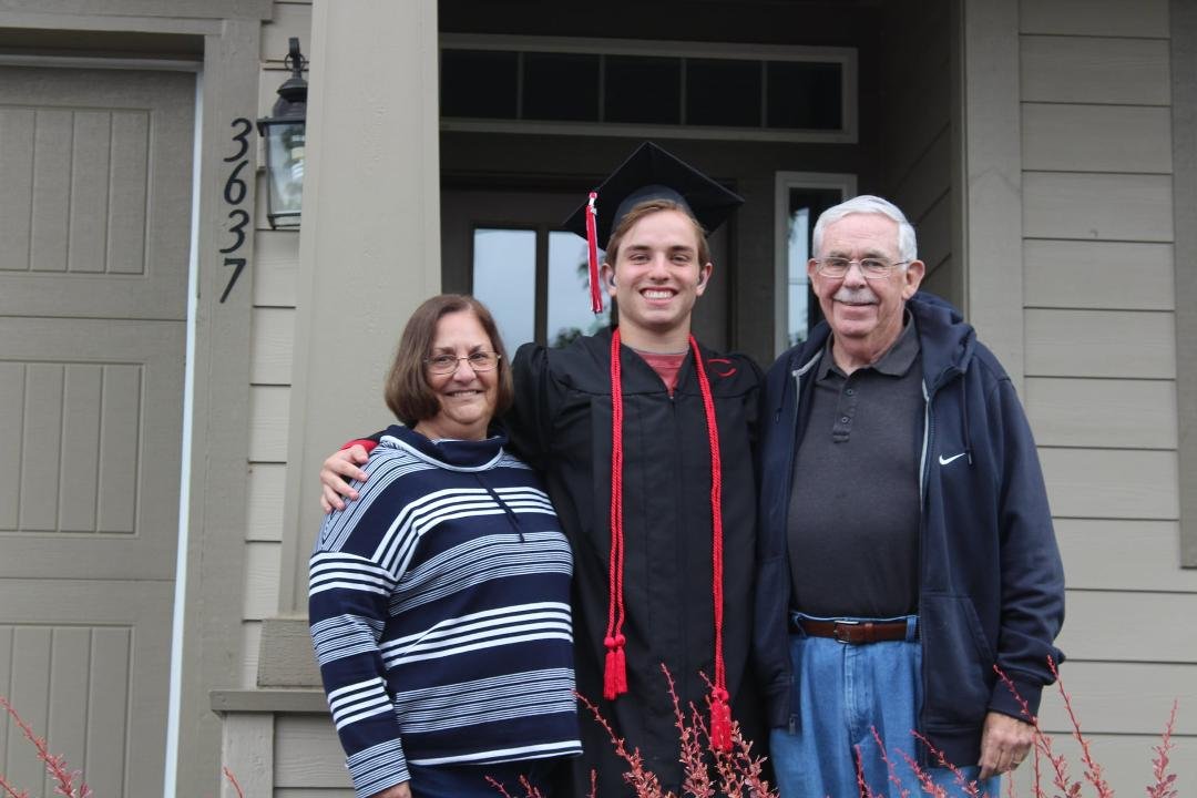 Congratulations to our grandson Jake on graduation from Camas HS, Washington.  On to Oklahoma University.  Go Sooners!