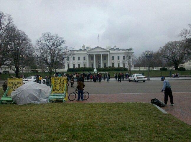 Sundays afternoon in front of the Whitehouse