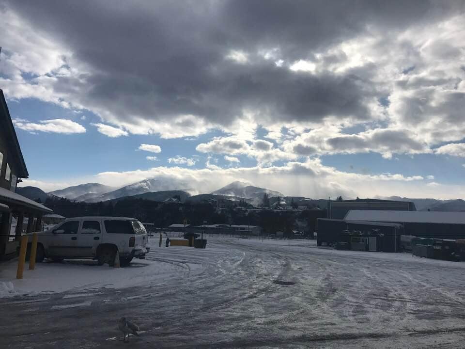 Wind picking up across the mountains. More snow on the way!