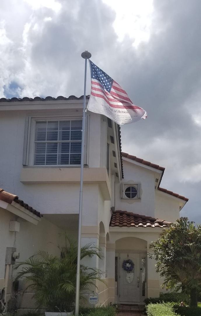 SEPTEMBER 11TH, 2001. Flag of Heroes.
