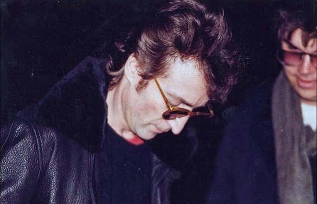 John Lennon signed an autograph to Mark David Chapman the same day that he later shot him in front of his New York residence. It was captured by an amateur photographer Paul Goresh. Chapman planned to murder Lennon for a lo