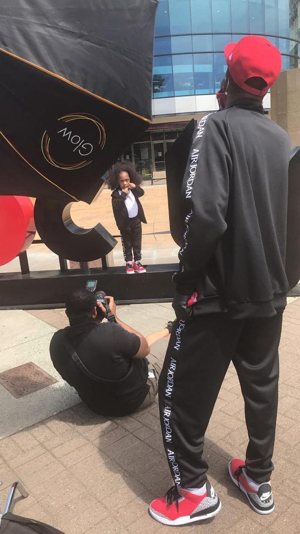 JaVion Michael Gaston photo shoot ! Behind the scene.