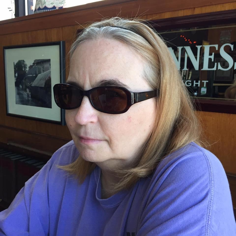 I'm having lunch with Hillary