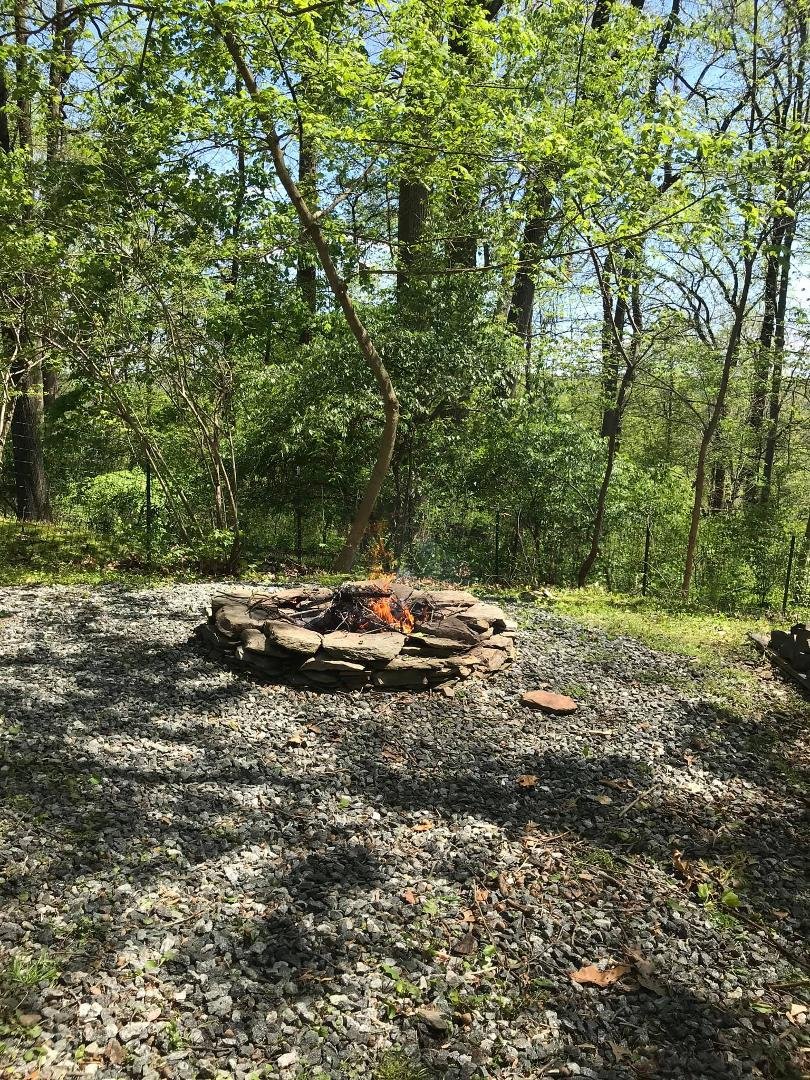 Having a great time with Lil relaxing by the fire pit on a beautiful May Day😎