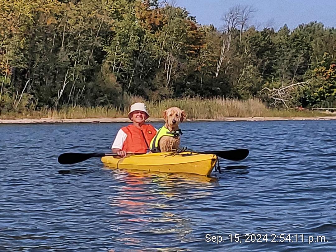 We took Oxsie for a kayak!