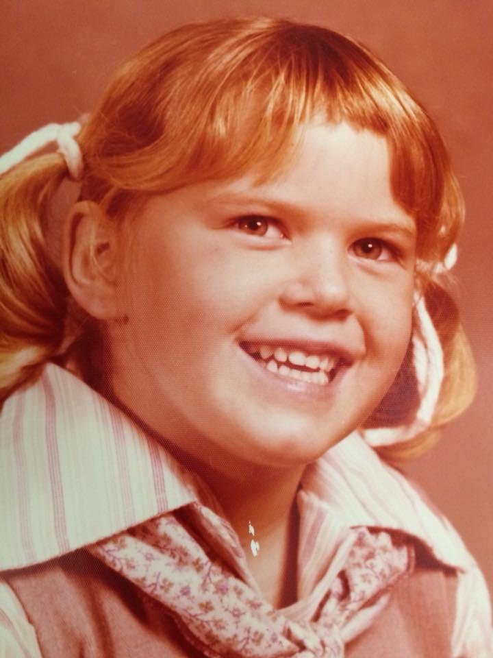 Happy Birthday to a phenomenal young lady, Karen Cunningham Harmening! A true do it yourselfer, as you can see by her bangs. We love you dearly!
Mom and Dad