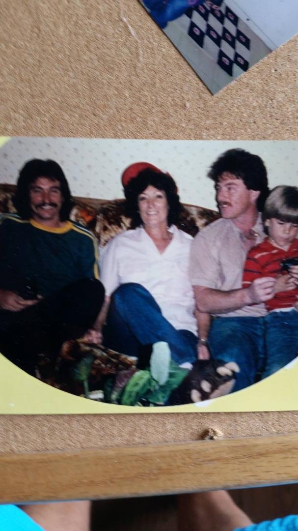 Randy Rippee's album, Mobile Uploads