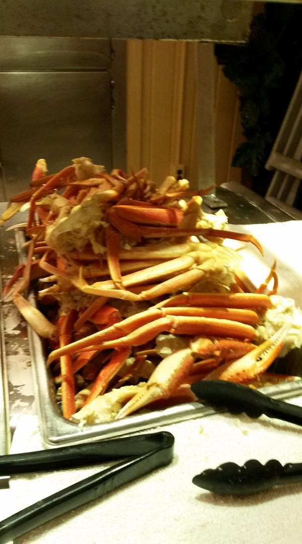 I wonder how many crab legs l can eat.