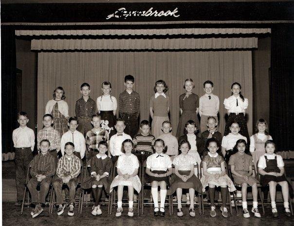Miss Comer's 4th Grade at Lynnbrook Elemtary School
Top Row: Diana Johns, Stephen Connell, Ginny Webb, Peter Graves, Carolyn Miller, Irene Saal, Garry Dubois, and Sandra Gilmore
Middle Row: David Maryott, John Wa