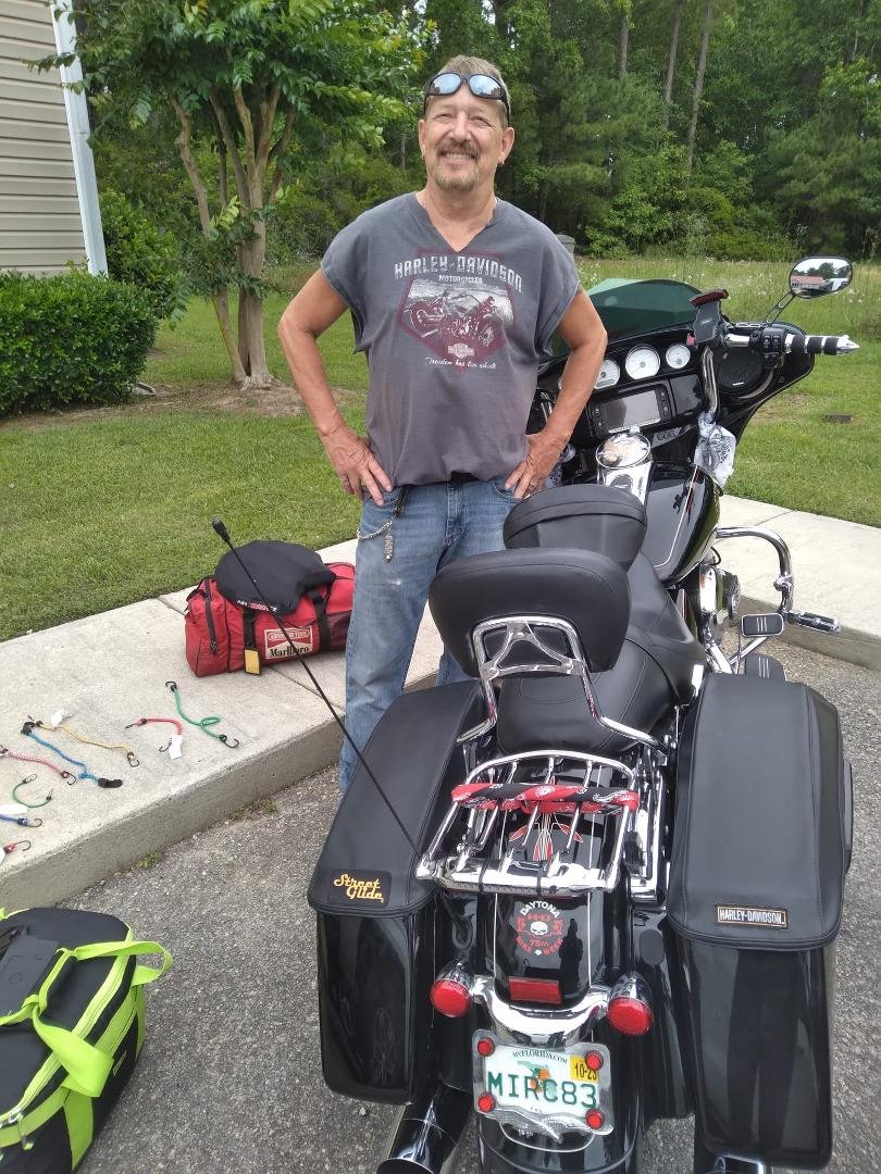 Hey every body-stop what you doing and wish this young man HAPPY 62nd BIRTHDAY. Love you Son and hope it is a funfilled Blessed Day for you.