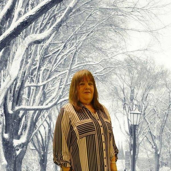 CHERRY MUNN's album, Lluniau Proffil