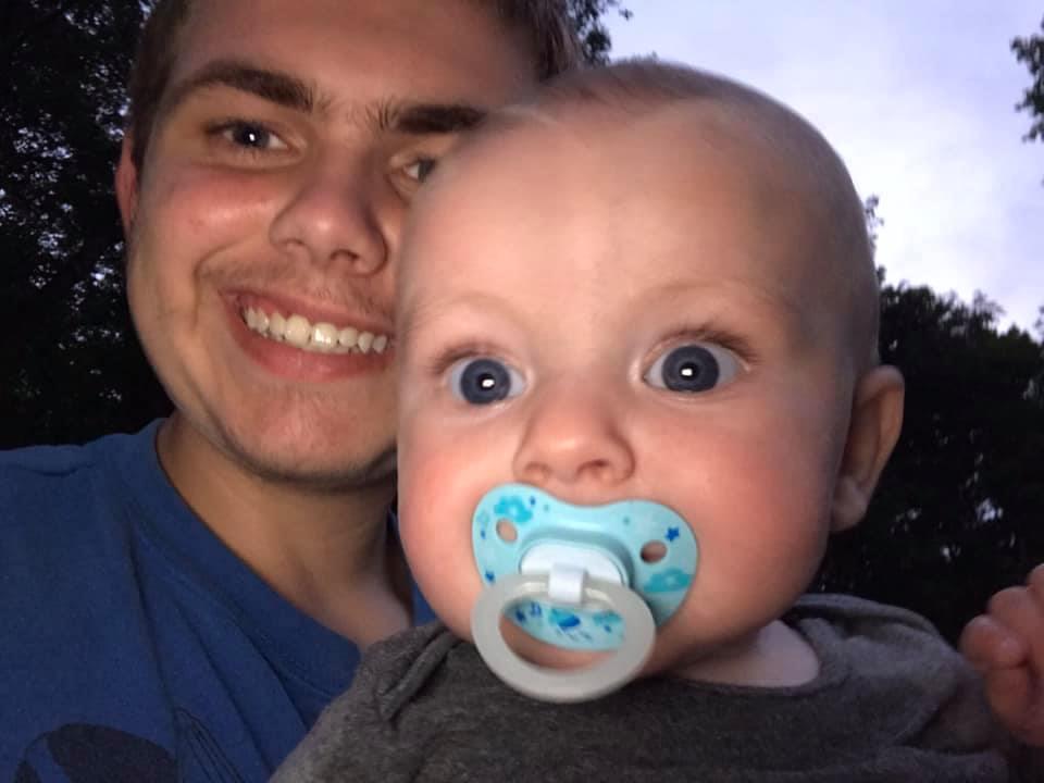 Hunter Tritt's album, Mobile uploads