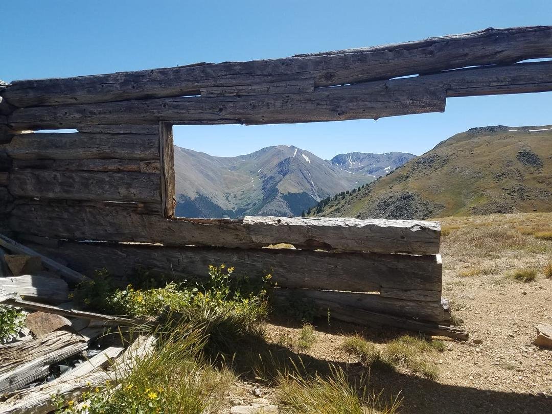 Here we are sitting in a old log cabin in Granite CO above twin lakes at the edge of lost canyon