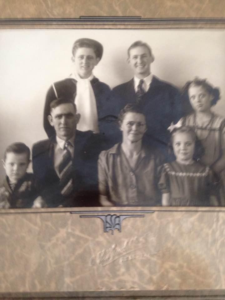 My siblings--back: Lelon, Lindon, Sue. Front: John, Dad(Ross), Mother(Jewel) and Beth(me). My Aunt Ruby was raised with us ,too, Mother's sister whose mother died after childbirth. She was my caretaker. Lol