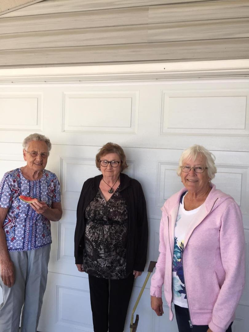 Thanks to Erika Miazga Marilyn Wignes & Jean Hanson for the great Humboldt/Watrous day😀💕