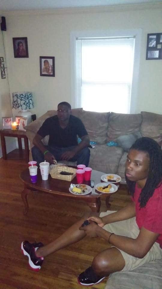 Tracy Pinckney's album, Mobile Uploads