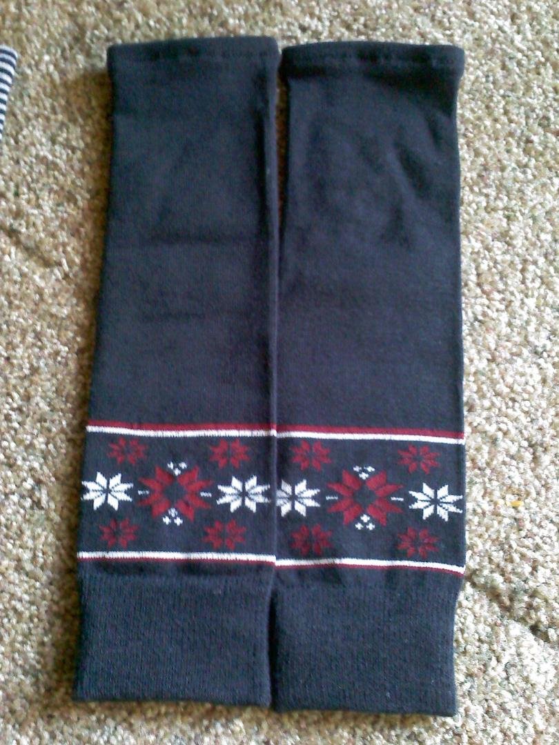 baby legs sale 5.00 a pair and 1.50 shipping these are great to protect your little ones knees from rug burns or ruff knees that could end up being sore check them out at Cares lovely Tutus and more