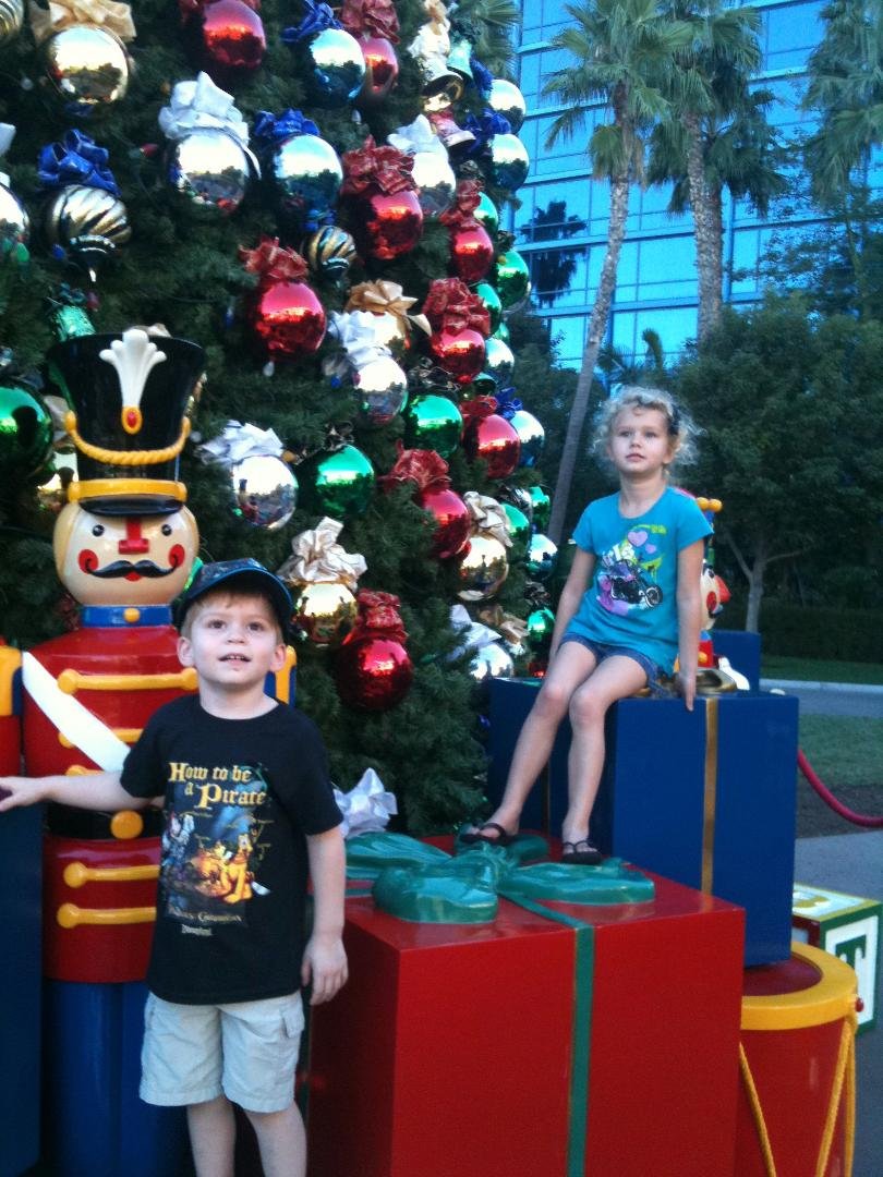Drew and Lauryn at Disney town had a great time