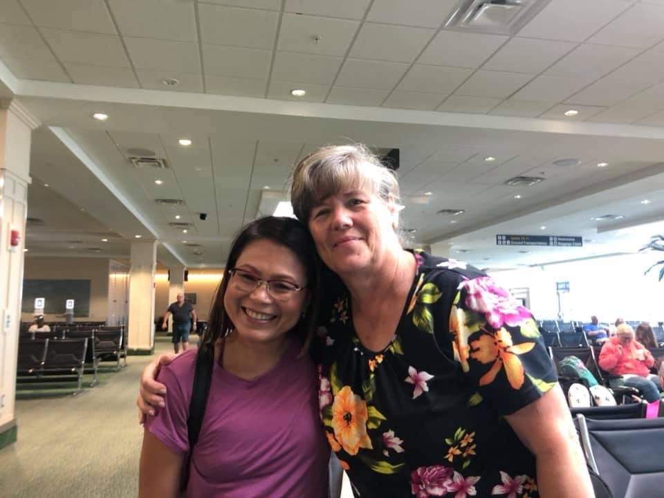 Fun running into Vilma Packard at the airport!