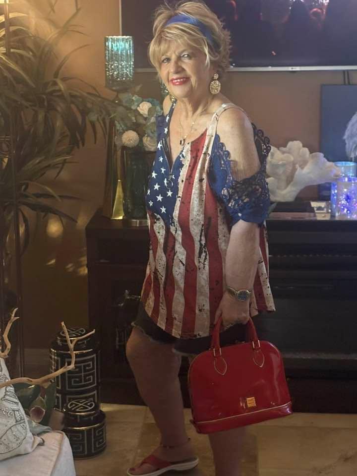 Happy 4th of July to my family and friends! 🎆🧨