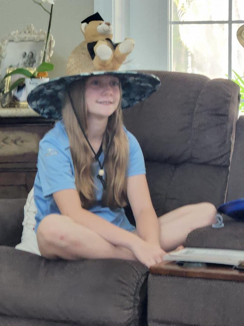 Happy 13th Birthday to the amazing young lady who made me a Grandma! Love you to the moon and back Sarah!❤️❤️
And thank you for making your Mom the mother of a teenager 🤣