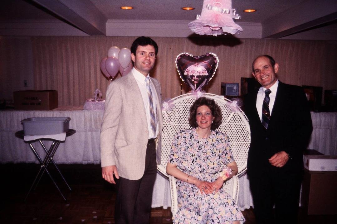 TBT photo of Lynn and Vinnie with Joe Fazzino, Vinny's dad. May he rest in peace. Love to the Lynn, Vinny, Jay, Lauren and Jack.