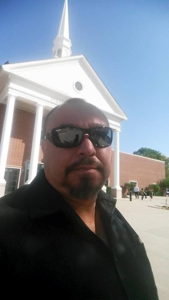 Ronald Hernandez's album, Mobile Uploads