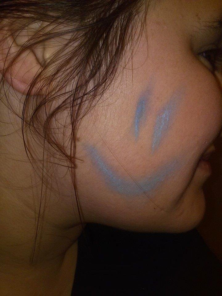 Ami Currie's album, Mobile Uploads