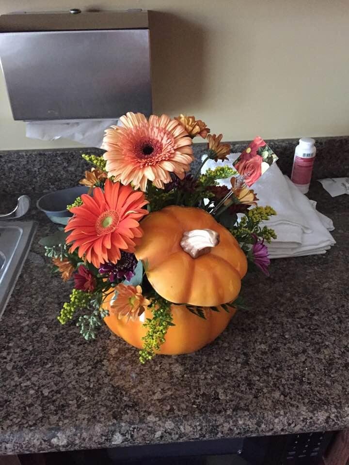 Mad and Ed,Thanks for the beautiful arrangement got a lot of compliments .