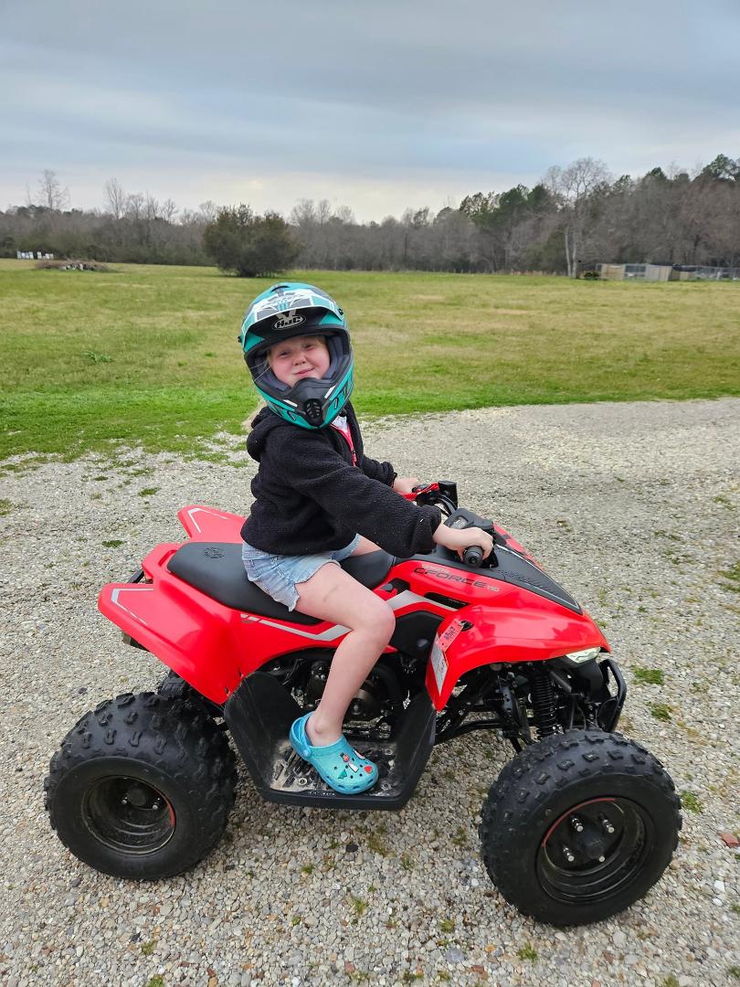 Such a little red neck girl!!