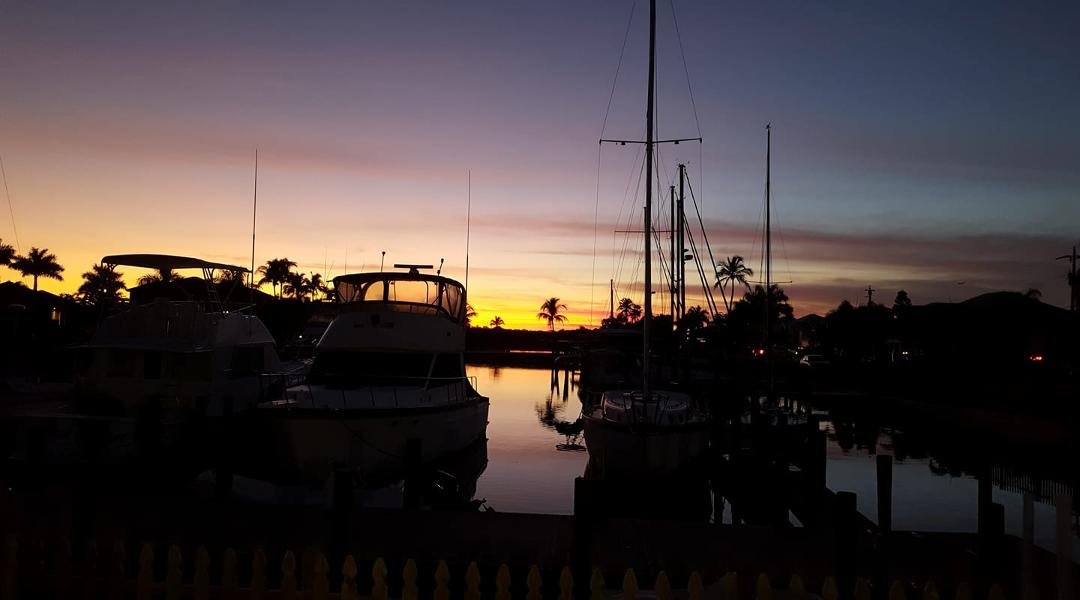 great place to stay before boarding the key west excursions boat.  so close, and with beautiful sunset views.