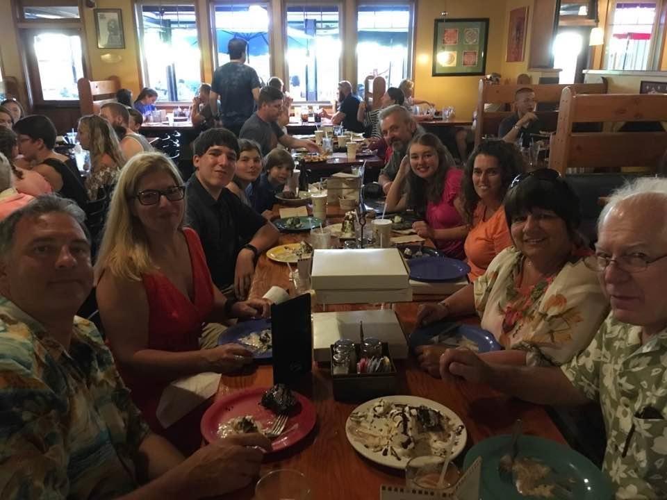 Day 2 Dinner with our family💕. Thank you to our daughters for such a fun & memorable weekend. ❤️👍