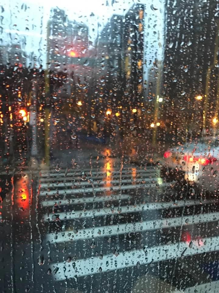 Is it wet outside the bus?