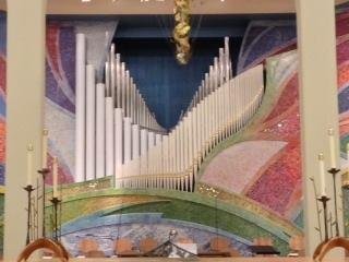 Fabulous program for the American Guild of Organists Monday night at St. Barnabas Episcopal Church in Paradise Valley. Thanks to Scott Youngs for a brilliant organ recital prior to the Installation of Officers and to Paul