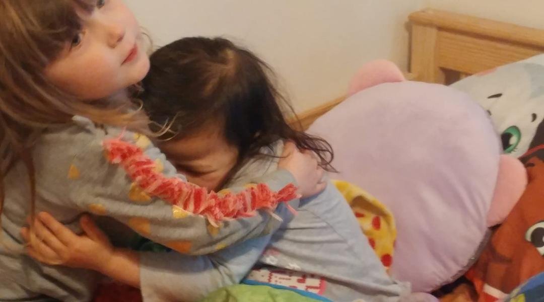 Huggy cousins!
