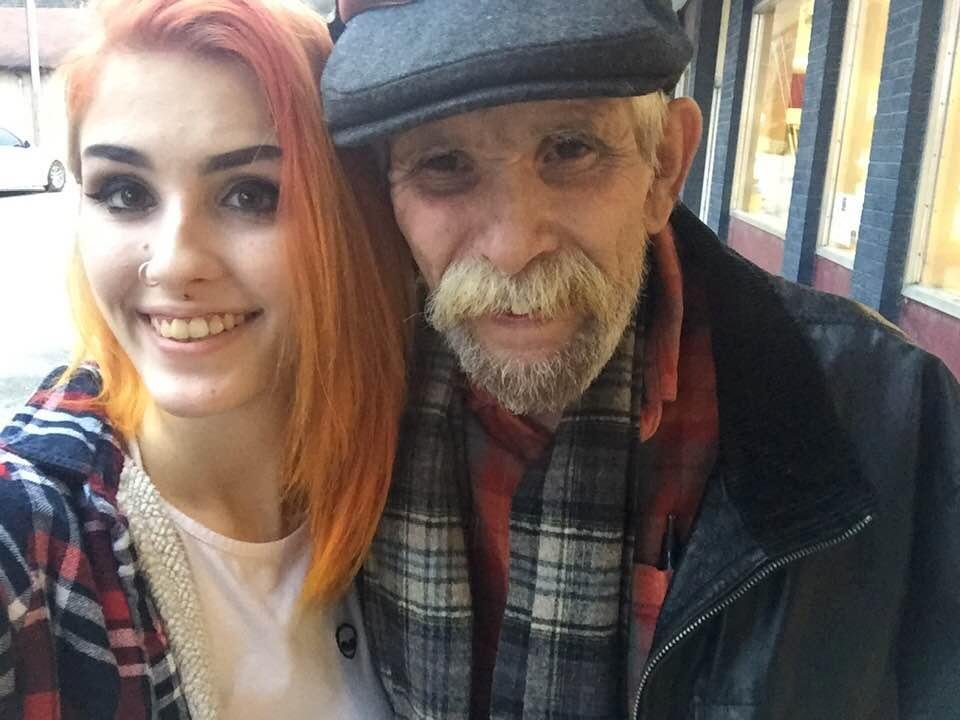 I met up with my long lost daughter today She had an errand in Farmington and met me in DeSoto for lunch. This has been a great Christmas for me. I was able to see all of my children and that was my Christmas wish
