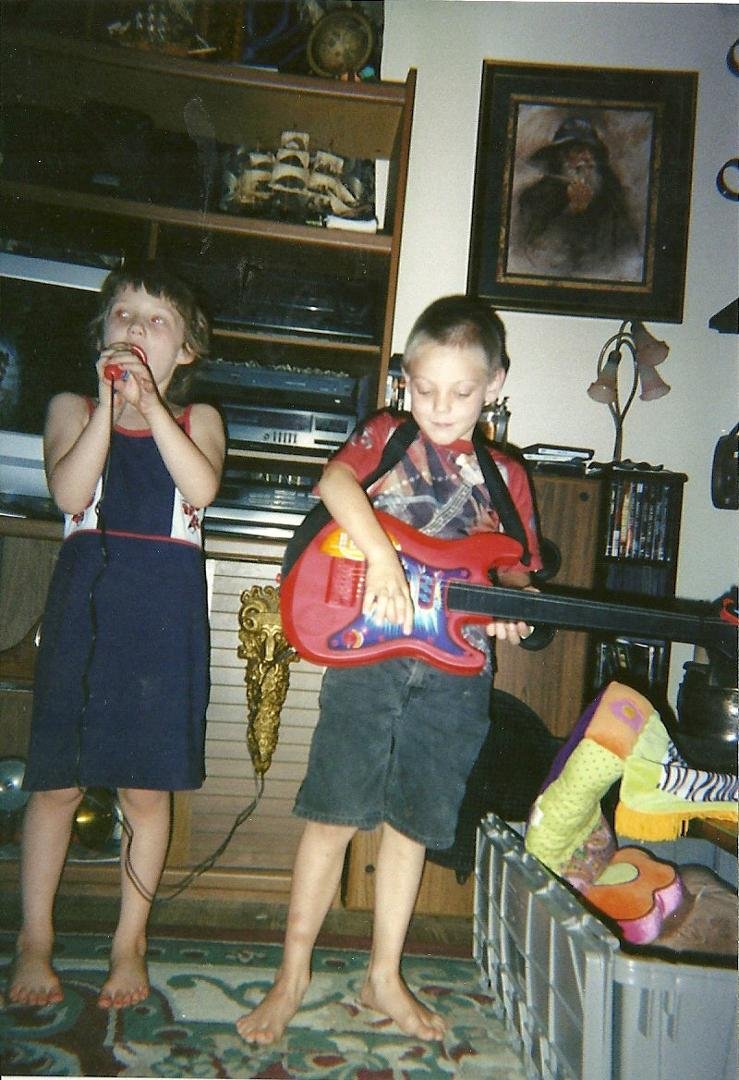 Thomas Deaton's album, Brian Deaton's family