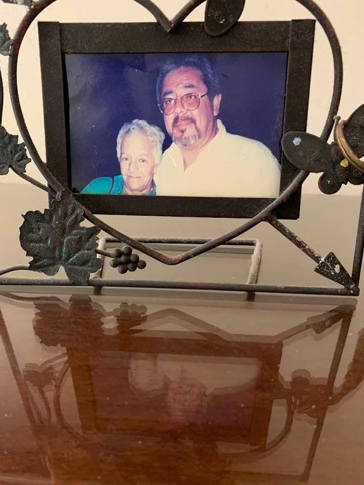 Feliz Dial de Las Madres a mi querida mamá quien está en el cíelo. Siempre pienso en tí y siempre estarás a mi lado. Si ustedes tiene la suerte de tener a su madrecita, hablen con ella, tómenla de la mano, compartan el tiem