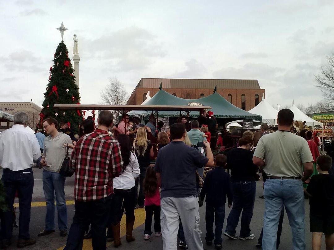 Down town Franklin TN Christmastime!