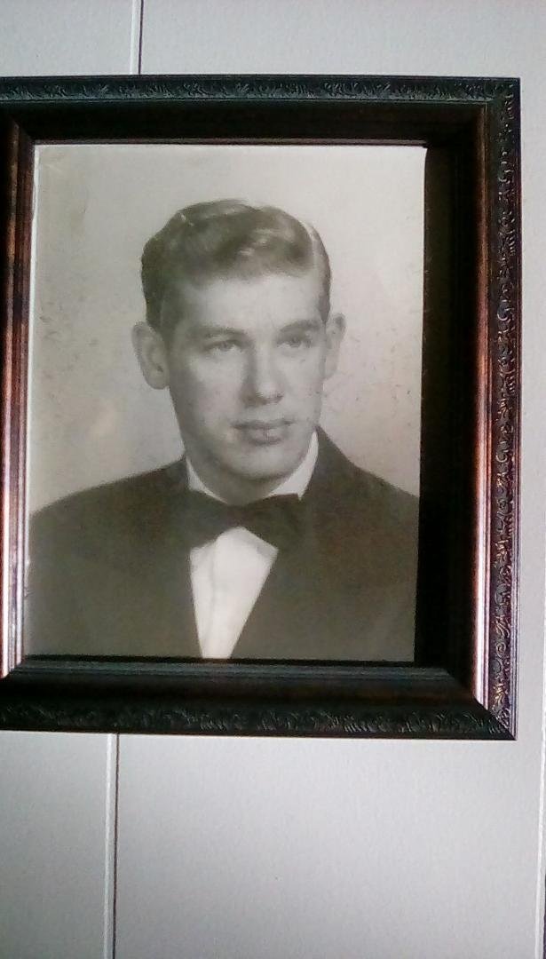 Happy Father's Day to my late father, Jack Overman. He joined the Army at 17. Fought in North Africa in WWII. Came home, got a college degree, taught school for a few years. Went to work at WRDW in 1960. He never gave up. T