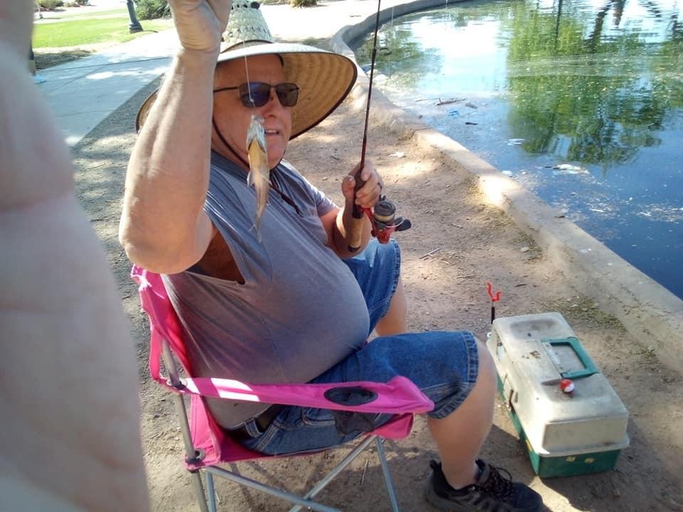 Little bait stealer