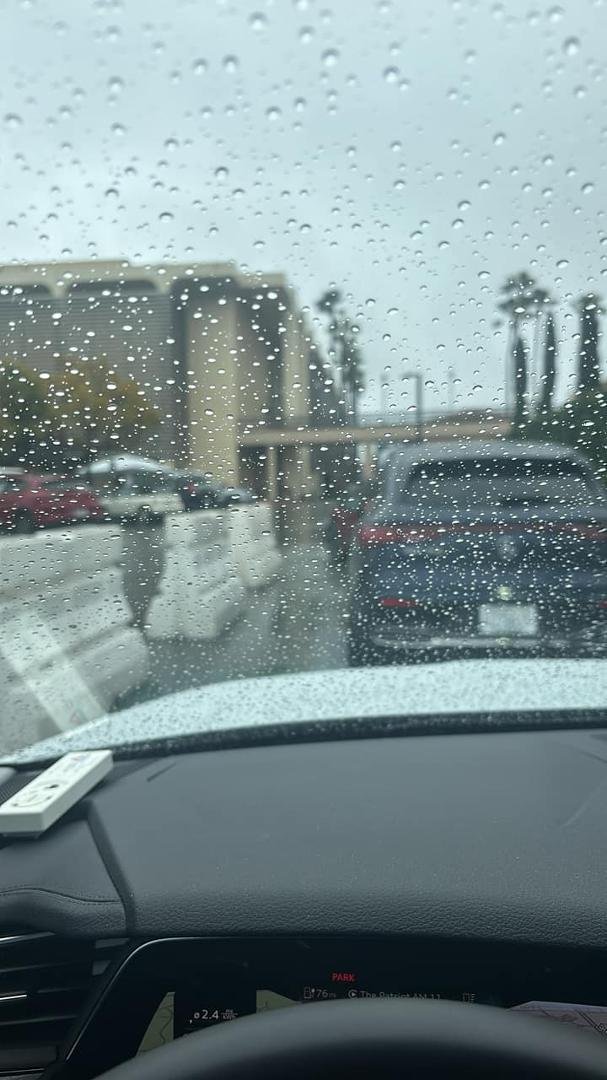 The EV experience in Newport Beach. Only two cars in line in front of me