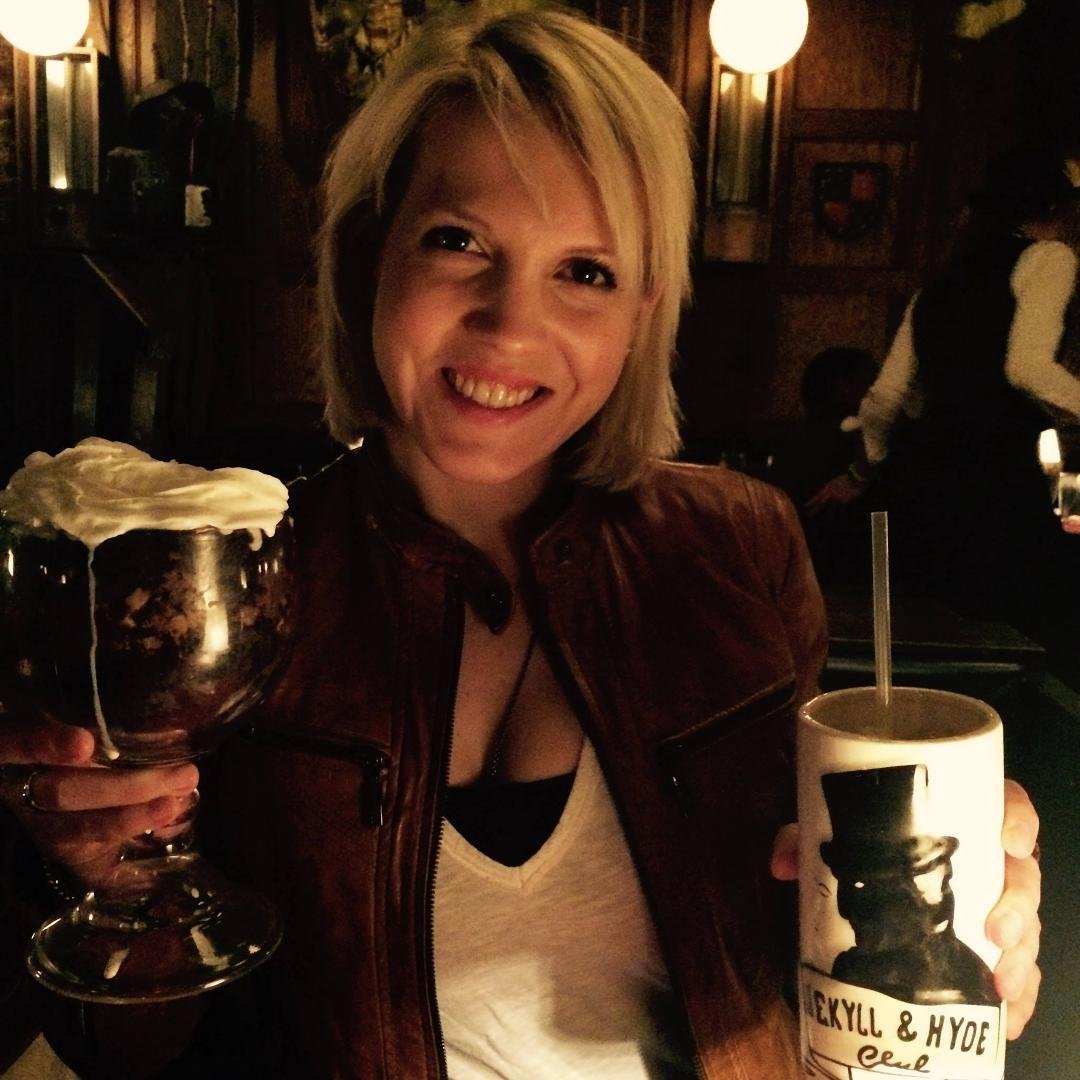 Two fisted "Big 30"@ Jekyll & Hyde 4-13-16