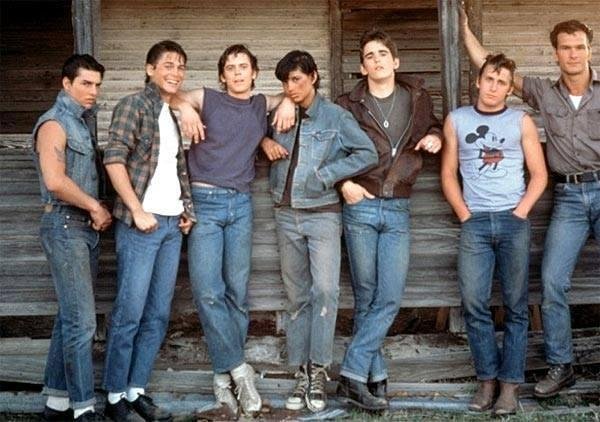 The movie, "The Outsiders", from 1983, was made in Oklahoma where I am from!
This movie starred so many young actors that most all of them became more than famous!
Here is a list of who was in the movie going from Left to