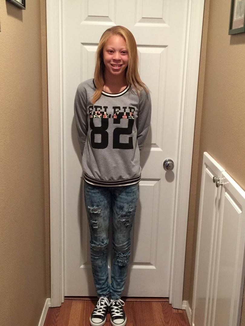 Paylin's first day of the 6th grade.