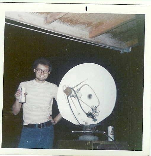 mw antenna of friend in Barstow, CA -1971
Got me with one of those "807's" in hand, again.