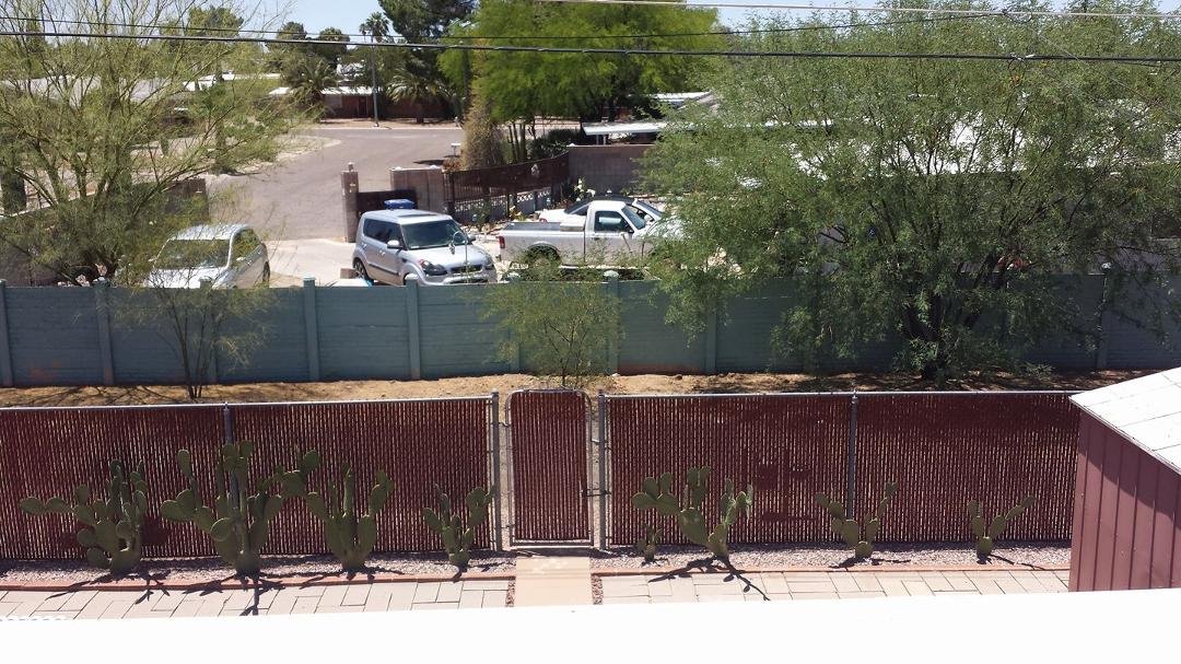 Did my check of the roof today. I really need to find a way to have something to hold on to to make me feel more secure. Especially going back down. But I made it thanks to the support of my sweetie. And the roof is look